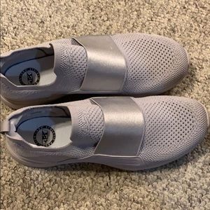 APL techloom bliss shoe